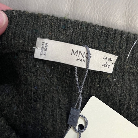 NWT - Mango Men’s Italian Yarn Waffle Knit Sweater - Size L - Picture 8 of 10